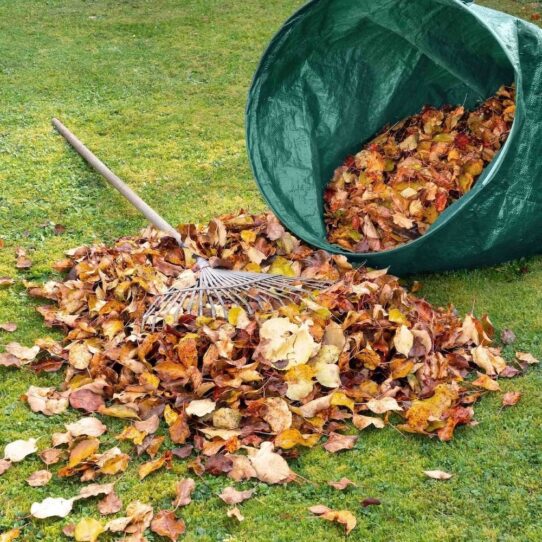 plastic tuinafvalzak vullen